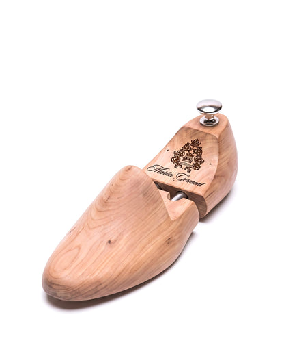 Martin Germont Shoe Trees | Aromatic Cedar Wood